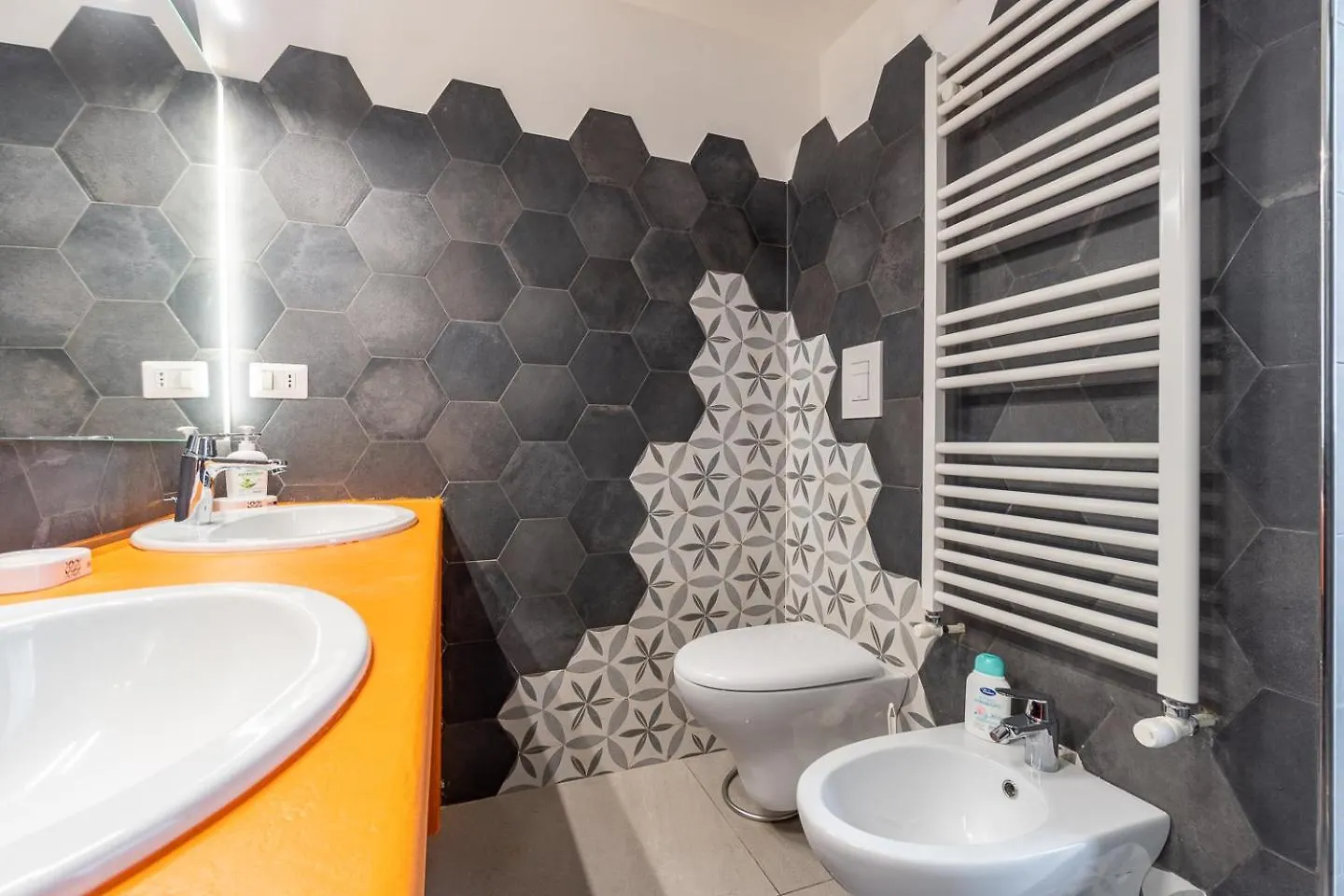 Calefati Guest House- Apulia Guest House Bari 0*,  Italy